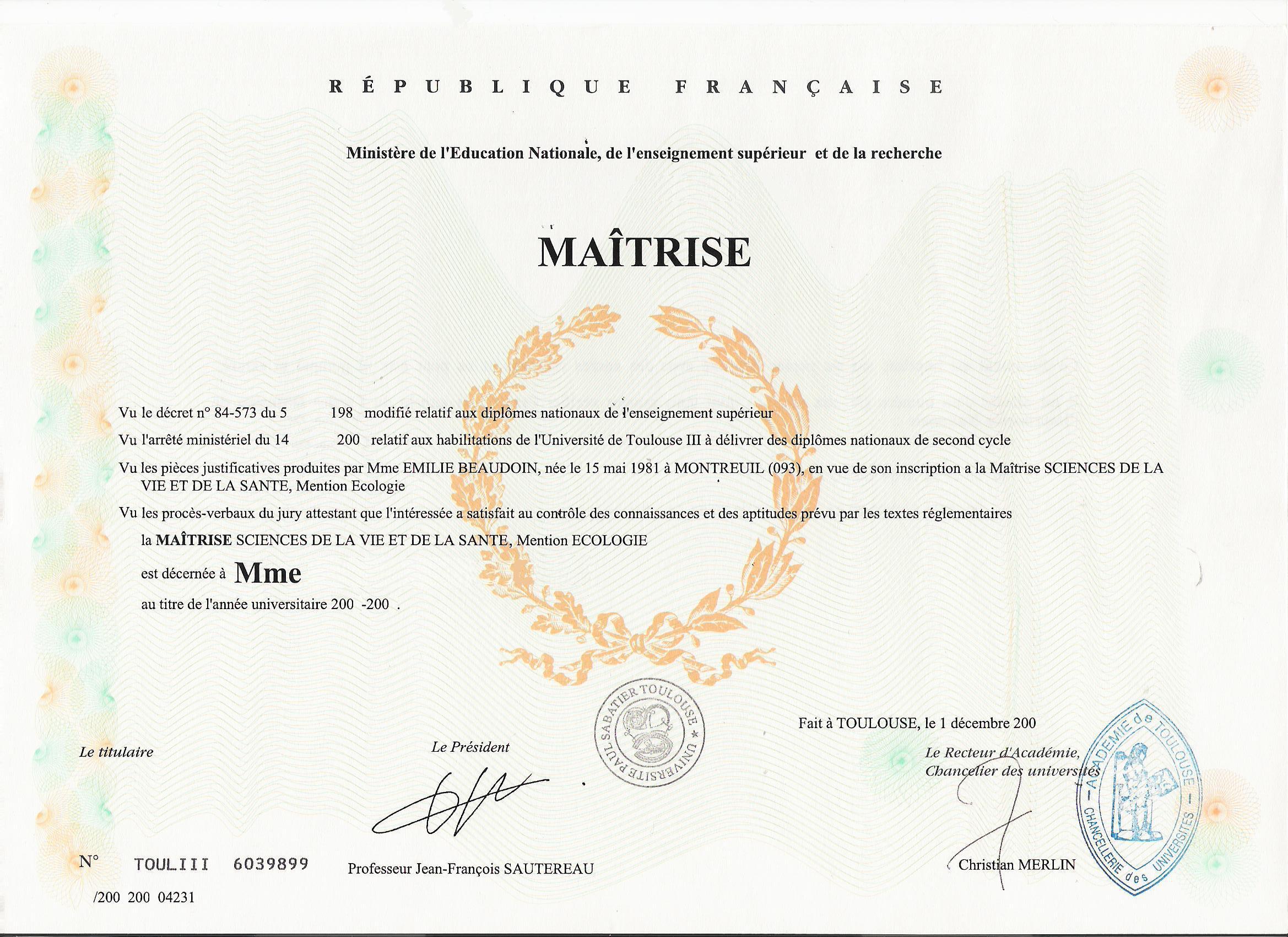 法国图卢兹第三大学毕业证样本